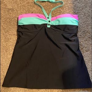 So Tanakini Swim Top size XL